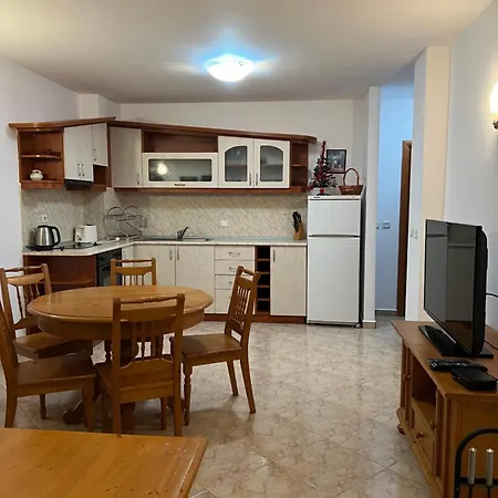 Apartment скиелит 5 *